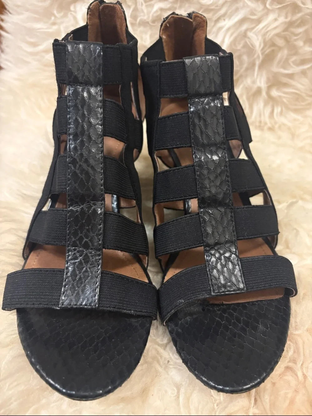 Donald J Pliner Black 3” patent leather zippered heel snakeskin accent 8